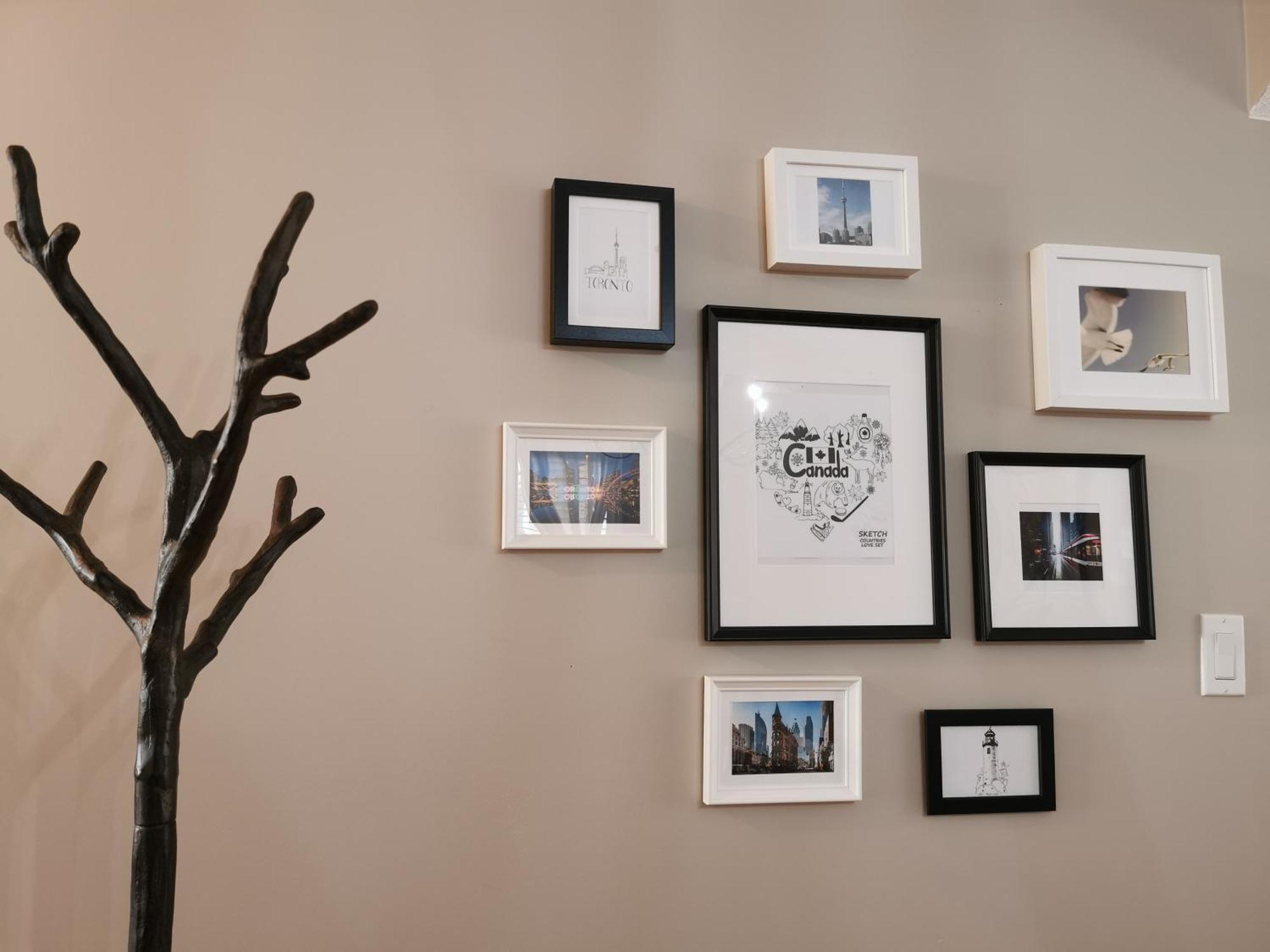 4 Bedroom 3 Washroom Charming Home In Markham With Warm Cozy Vibe Eksteriør bilde